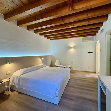 Corte Impero & Restaurant فندق 3*