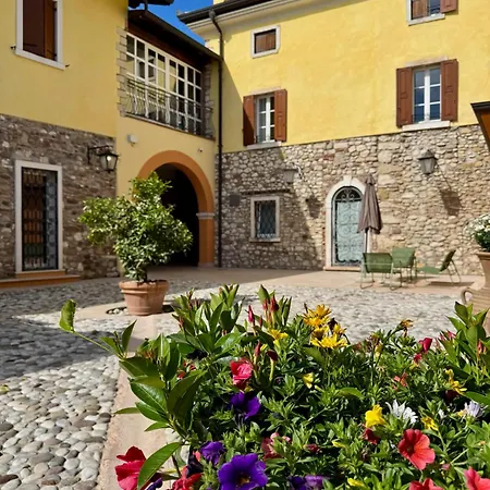 Corte Impero & Restaurant Hotel