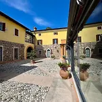 ホテル Corte Impero & Restaurant 3*