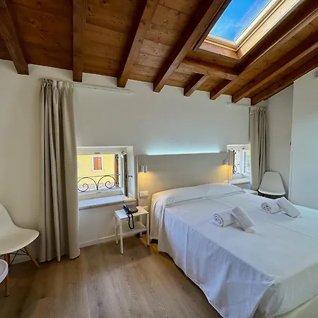 Corte Impero Hotel&restaurant Hotel 3*