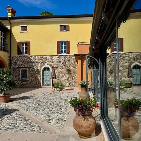 Corte Impero & Restaurant 3*