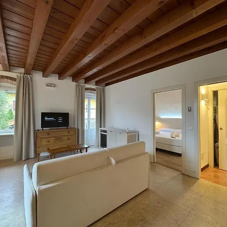 호텔 Corte Impero & Restaurant 아피