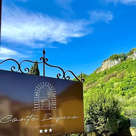 Corte Impero & Restaurant 阿菲
